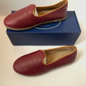 Charix, NIB, color: cherry, size: EU 39